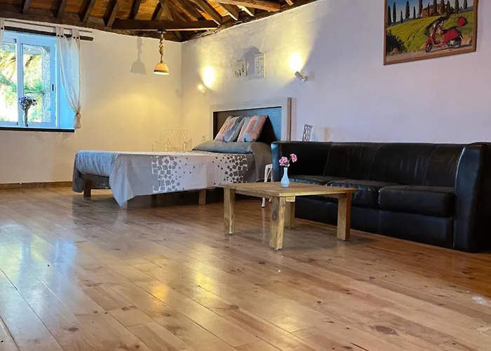 בית נופש Casa Lupe *